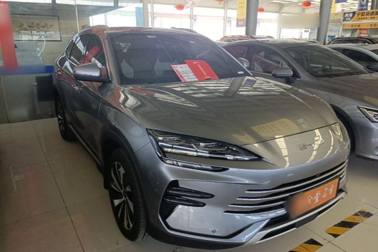 Used BYD Song PLUS New Energy 2024 HONOR Edition DM-i 71km Luxury Model Front Right 45 Deg