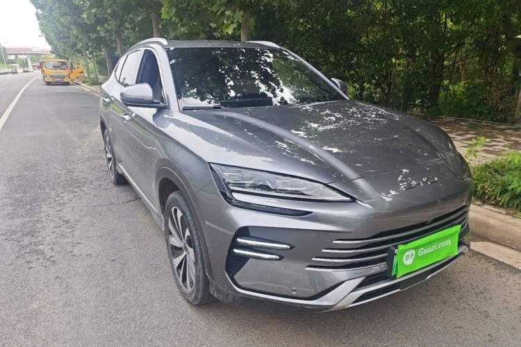 Used BYD Song PLUS New Energy 2024 HONOR Edition DM-i 150km Flagship PLUS Front Right 45 Deg