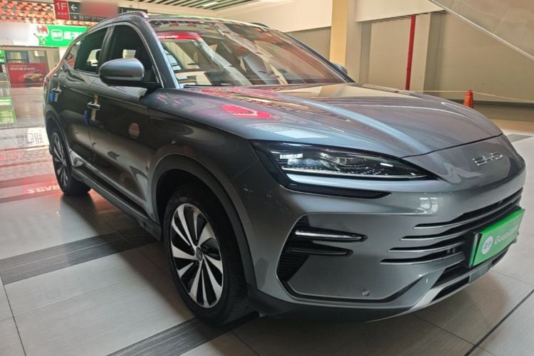 Used BYD Song PLUS New Energy 2024 HONOR Edition DM-i 150km Flagship PLUS Front Right 45 Deg