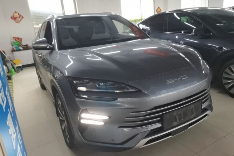 Used BYD Song PLUS New Energy 2024 HONOR Edition DM-i 71km Luxury Model Front Right 45 Deg