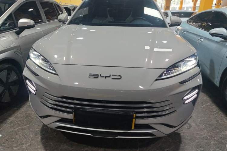 Used BYD Song PLUS New Energy 2024 HONOR Edition DM-i 71km Luxury Model Front