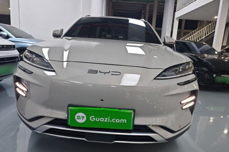 Used BYD Song PLUS New Energy 2024 Honor Edition EV 520km Premium Model Front