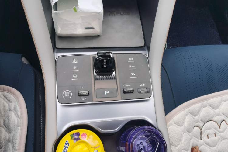 Used BYD Song PLUS New Energy 2024 HONOR Edition DM-i 110km Flagship Model Gear Lever