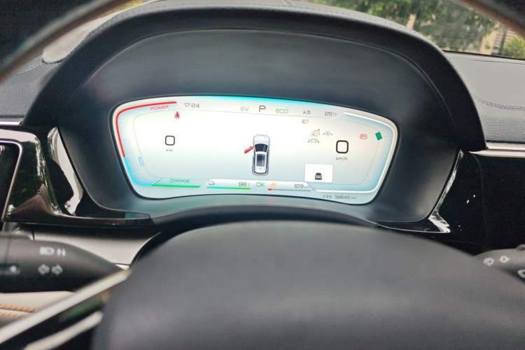 Used BYD Song PLUS New Energy 2024 HONOR Edition DM-i 110km Flagship PLUS Instrument Cluster