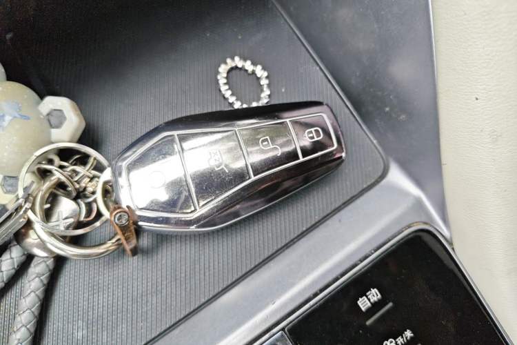 Used BYD Song PLUS New Energy 2024 Honor Edition EV 520km Luxury Model Interior 1