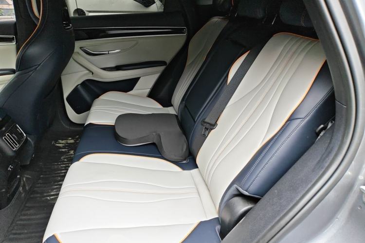 Used BYD Song PLUS New Energy 2024 Honor Edition EV 520km Luxury Model Interior 4