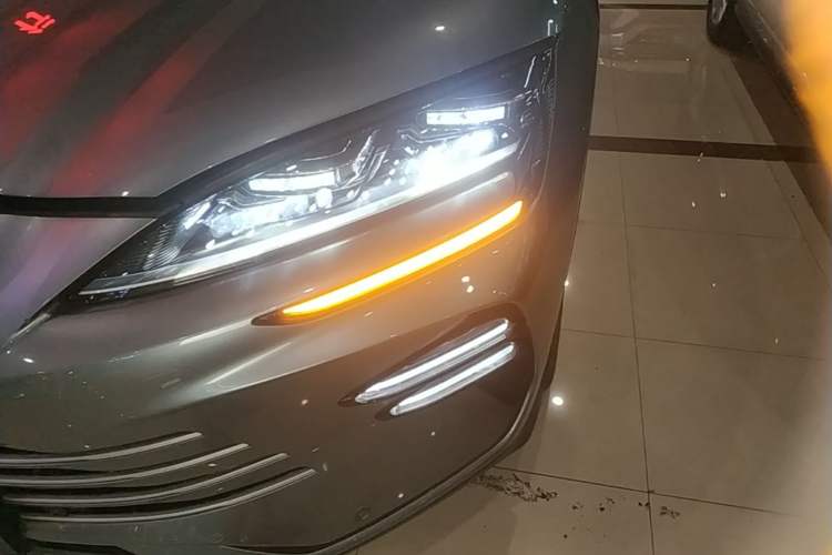 Used BYD Song PLUS New Energy 2024 HONOR Edition DM-i 71km Luxury Model Left Front Headlight