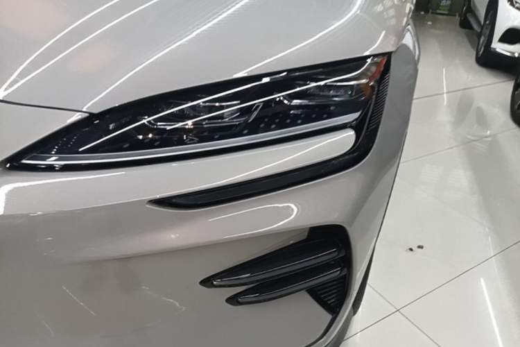 Used BYD Song PLUS New Energy 2024 Honor Edition EV 520km Flagship Model Left Front Headlight