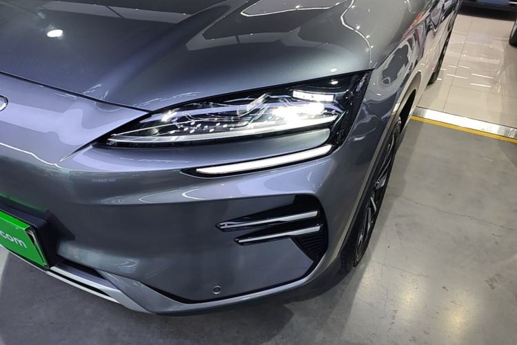 Used BYD Song PLUS New Energy 2024 Honor Edition EV 520km Flagship Model Left Front Headlight