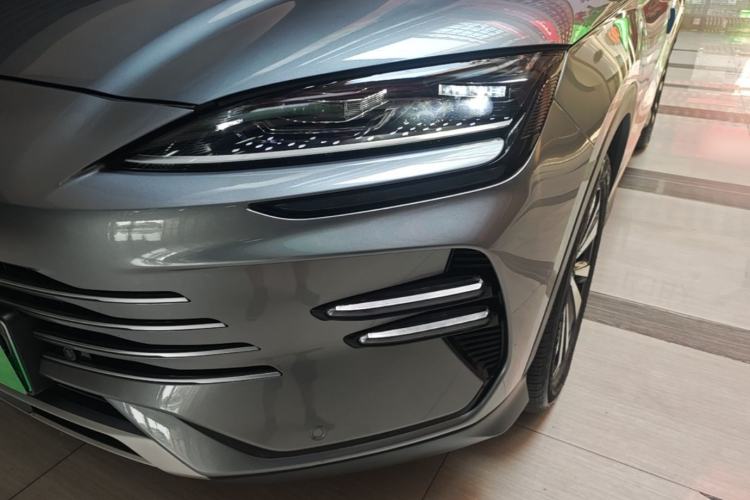 Used BYD Song PLUS New Energy 2024 HONOR Edition DM-i 150km Flagship PLUS Left Front Headlight