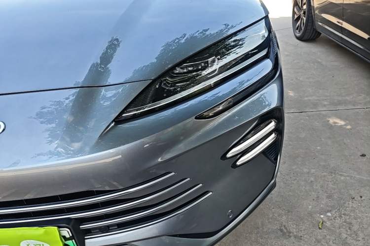 Used BYD Song PLUS New Energy 2024 HONOR Edition DM-i 110km Flagship Model Left Front Headlight