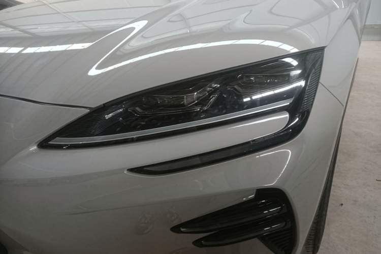 Used BYD Song PLUS New Energy 2024 Honor Edition EV 520km Luxury Model Left Front Headlight