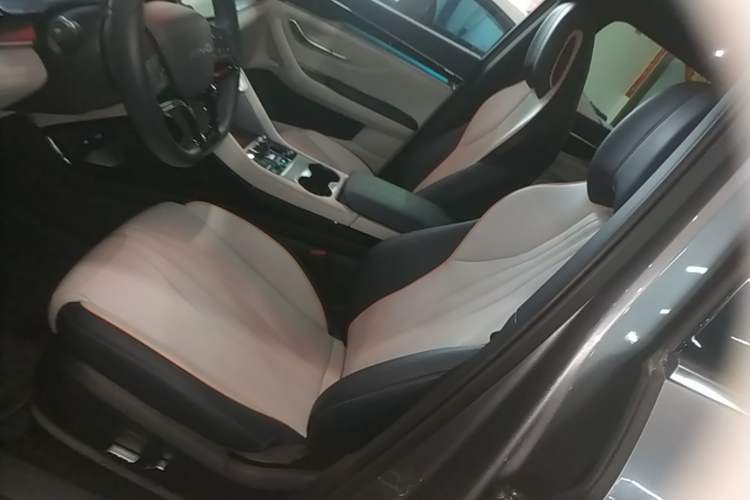 Used BYD Song PLUS New Energy 2024 HONOR Edition DM-i 71km Luxury Model Left Front Seat