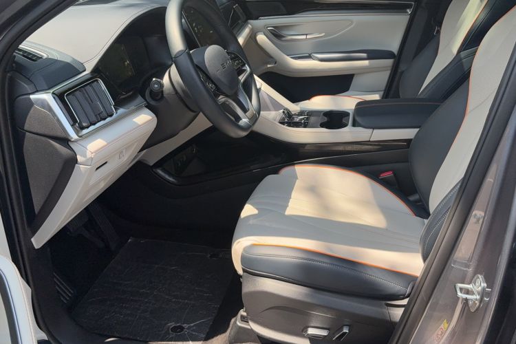 Used BYD Song PLUS New Energy 2024 HONOR Edition DM-i 110km Flagship PLUS Left Front Seat
