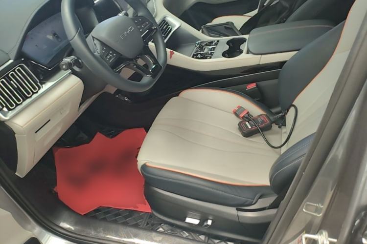 Used BYD Song PLUS New Energy 2024 HONOR Edition DM-i 110km Flagship Model Left Front Seat