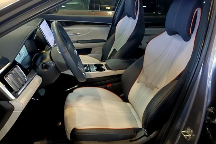 Used BYD Song PLUS New Energy 2024 Honor Edition EV 520km Flagship Model Left Front Seat