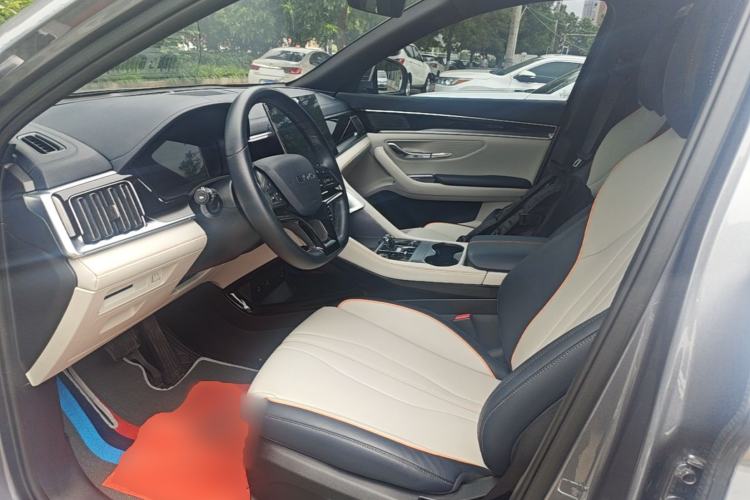 Used BYD Song PLUS New Energy 2024 HONOR Edition DM-i 110km Flagship Model Left Front Seat