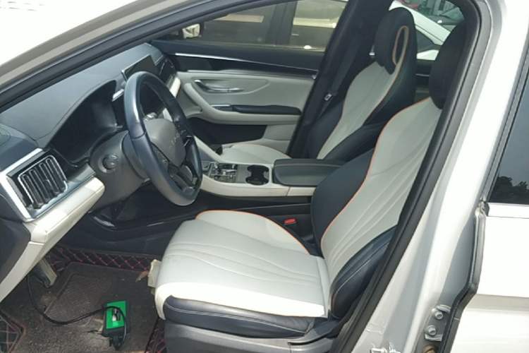 Used BYD Song PLUS New Energy 2024 Honor Edition EV 520km Luxury Model Left Front Seat