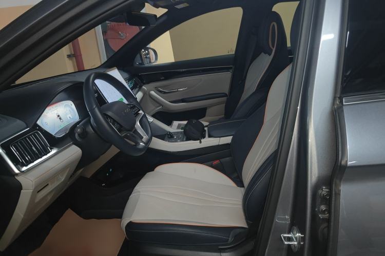 Used BYD Song PLUS New Energy 2024 Honor Edition EV 605km Flagship PLUS Left Front Seat