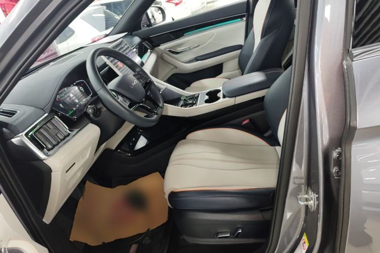 Used BYD Song PLUS New Energy 2024 HONOR Edition DM-i 110km Flagship Model Left Front Seat