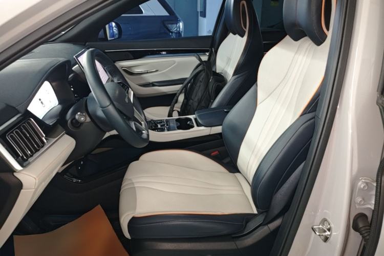 Used BYD Song PLUS New Energy 2024 HONOR Edition DM-i 150km Flagship PLUS Left Front Seat
