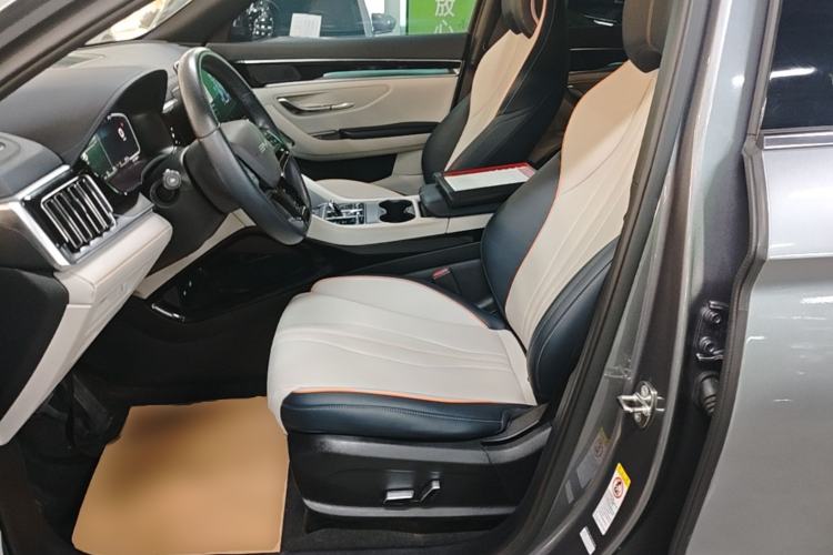 Used BYD Song PLUS New Energy 2024 HONOR Edition DM-i 110km Flagship Model Left Front Seat