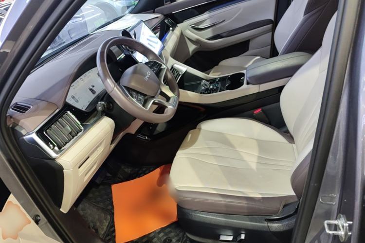 Used BYD Song PLUS New Energy 2024 Honor Edition EV 520km Flagship Model Left Front Seat