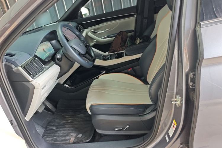 Used BYD Song PLUS New Energy 2024 Honor Edition EV 520km Luxury Model Left Front Seat