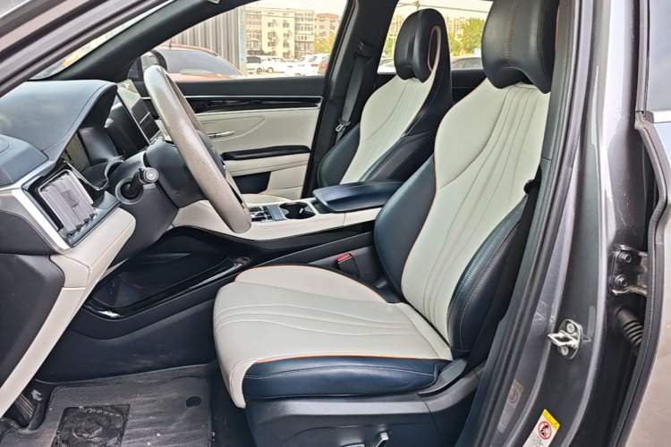 Used BYD Song PLUS New Energy 2024 HONOR Edition DM-i 110km Flagship Model Left Front Seat