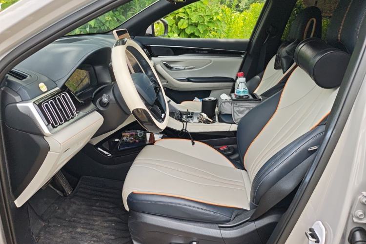 Used BYD Song PLUS New Energy 2024 HONOR Edition DM-i 110km Flagship Model Left Front Seat