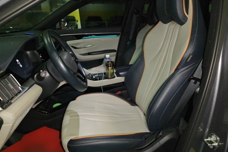 Used BYD Song PLUS New Energy 2024 HONOR Edition DM-i 110km Flagship Model Left Front Seat