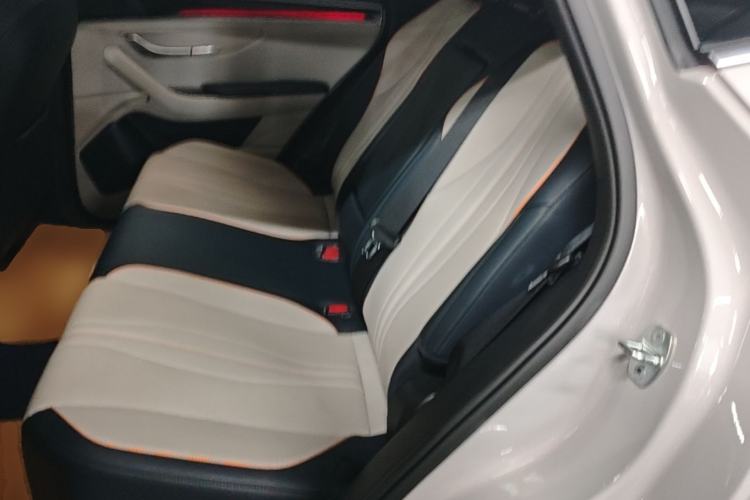 Used BYD Song PLUS New Energy 2024 HONOR Edition DM-i 110km Flagship PLUS Left Rear Seat