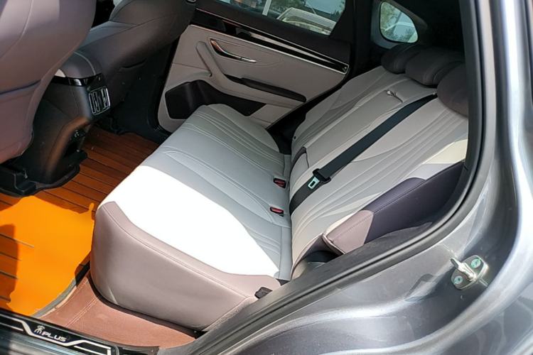 Used BYD Song PLUS New Energy 2024 HONOR Edition DM-i 110km Flagship Model Left Rear Seat