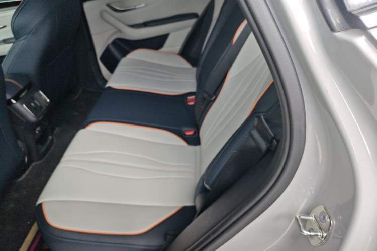 Used BYD Song PLUS New Energy 2024 Honor Edition EV 520km Premium Model Left Rear Seat