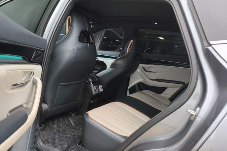 Used BYD Song PLUS New Energy 2024 Honor Edition EV 520km Premium Model Left Rear Seat