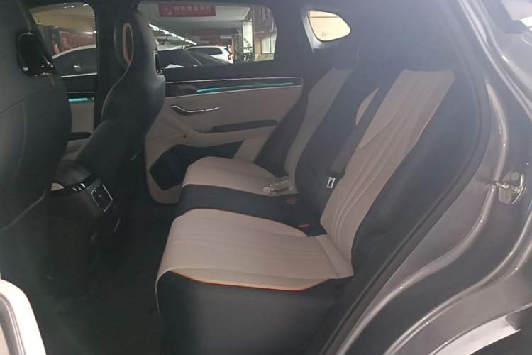 Used BYD Song PLUS New Energy 2024 HONOR Edition DM-i 110km Flagship Model Left Rear Seat
