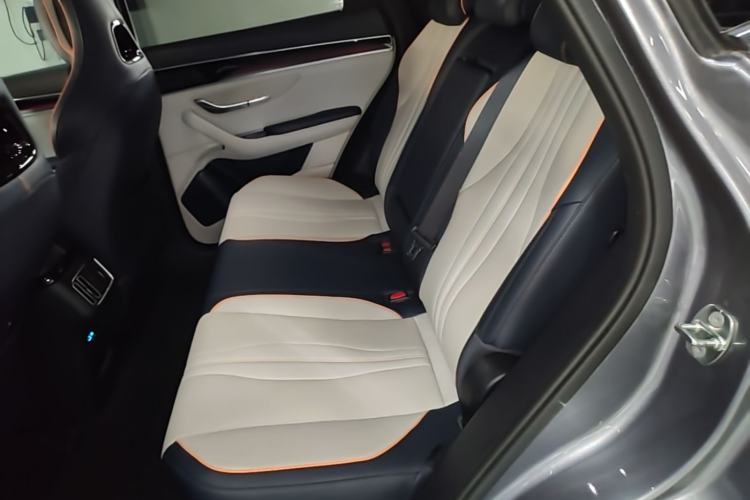 Used BYD Song PLUS New Energy 2024 HONOR Edition DM-i 110km Flagship PLUS Left Rear Seat