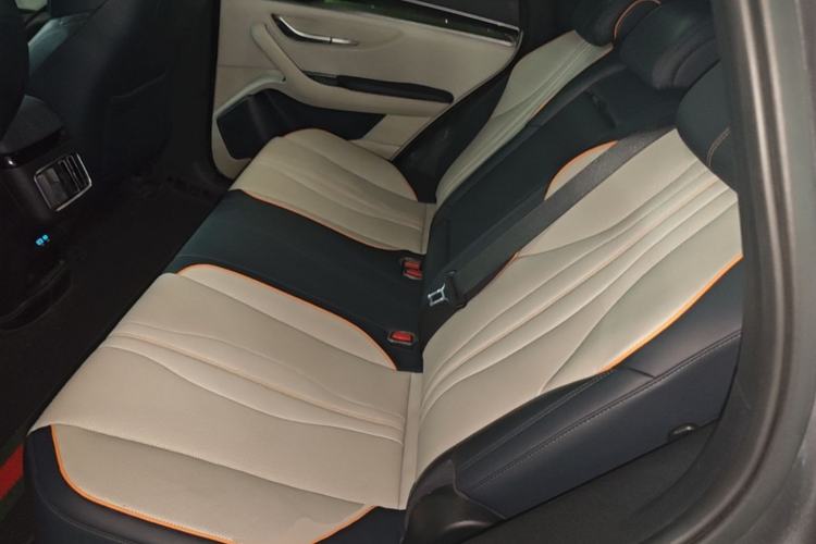 Used BYD Song PLUS New Energy 2024 HONOR Edition DM-i 150km Flagship PLUS Left Rear Seat