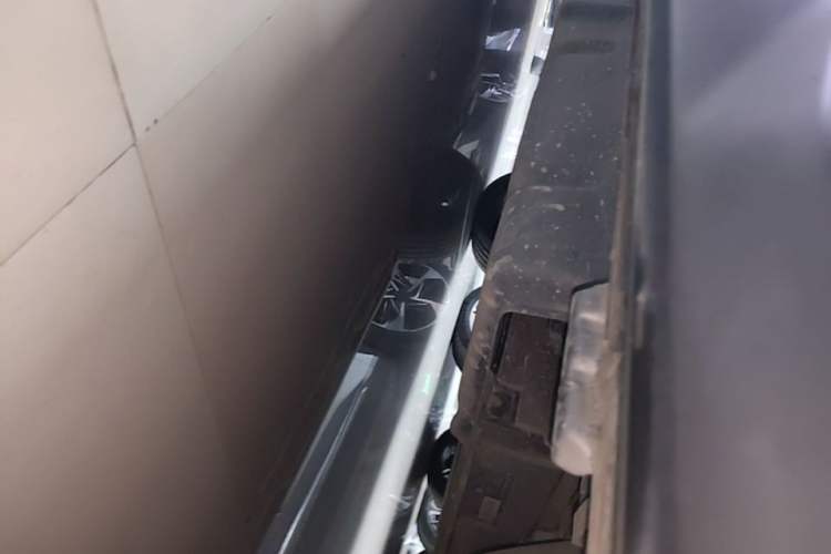 Used BYD Song PLUS New Energy 2024 HONOR Edition DM-i 110km Flagship Model Left Side Sill