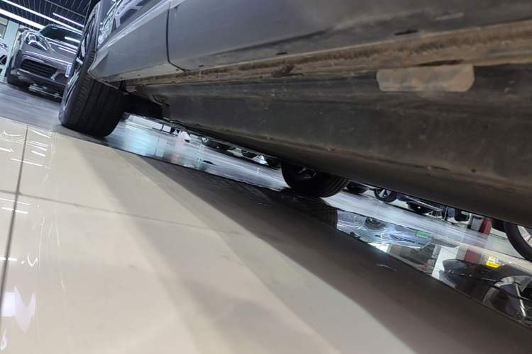Used BYD Song PLUS New Energy 2024 Honor Edition EV 520km Flagship Model Left Side Sill