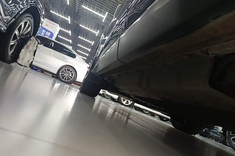 Used BYD Song PLUS New Energy 2024 HONOR Edition DM-i 110km Flagship Model Left Side Sill