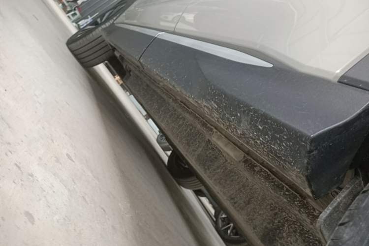 Used BYD Song PLUS New Energy 2024 Honor Edition EV 520km Luxury Model Left Side Sill
