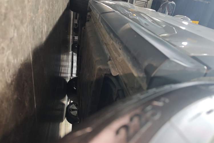 Used BYD Song PLUS New Energy 2024 HONOR Edition DM-i 71km Luxury Model Left Side Sill