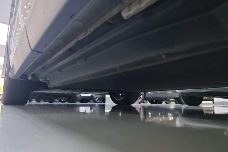 Used BYD Song PLUS New Energy 2024 Honor Edition EV 520km Premium Model Left Side Sill