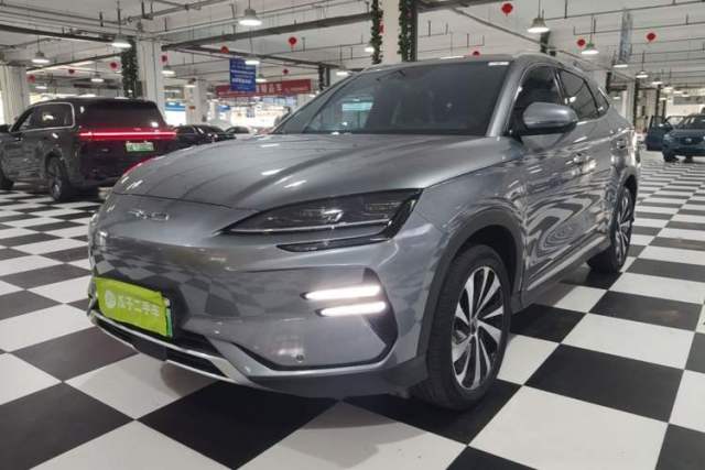 Used BYD Song PLUS New Energy 2024 Honor Edition EV 520km Luxury Model