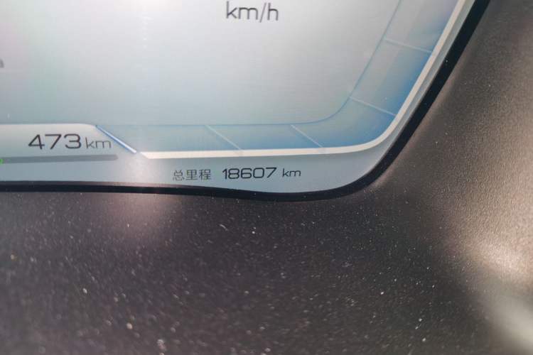 Used BYD Song PLUS New Energy 2024 HONOR Edition DM-i 110km Flagship Model Odometer Close Up