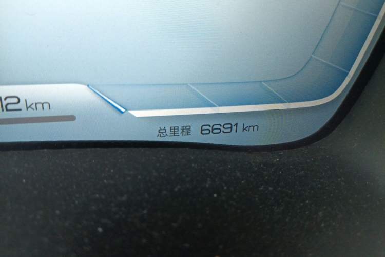 Used BYD Song PLUS New Energy 2024 EV 520km Navigation Glory Edition Odometer Close Up