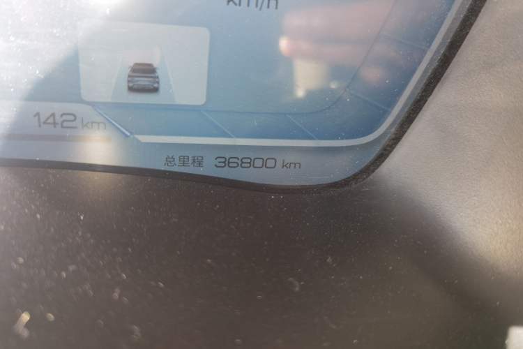 Used BYD Song PLUS New Energy 2024 HONOR Edition DM-i 110km Flagship PLUS Odometer Close Up