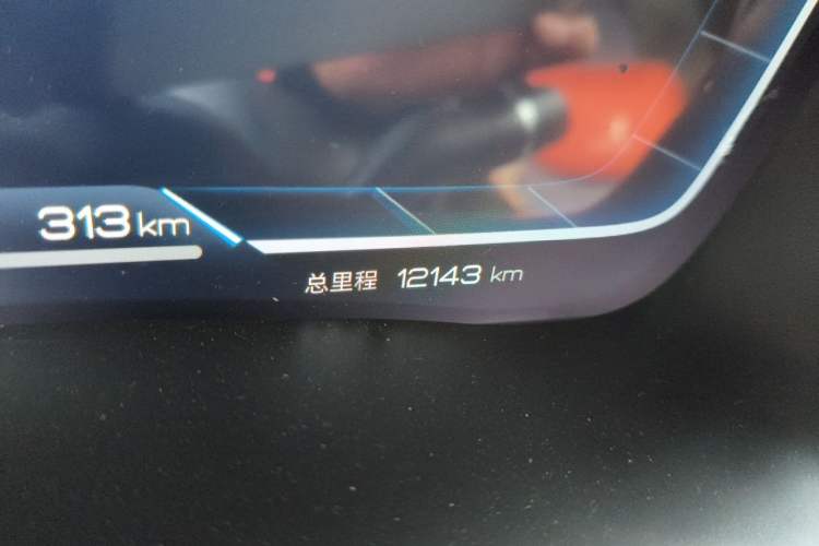 Used BYD Song PLUS New Energy 2024 HONOR Edition DM-i 110km Flagship Model Odometer Close Up