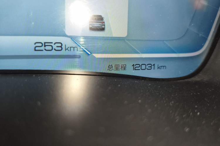 Used BYD Song PLUS New Energy 2024 HONOR Edition DM-i 150km Flagship PLUS Odometer Close Up